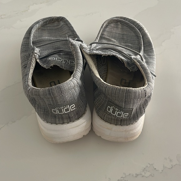 Hey Dude, Wally Youth size Y4-Y5 - Picture 3 of 4